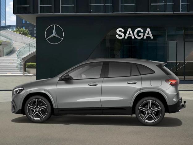 MERCEDES-BENZ GLA 180  