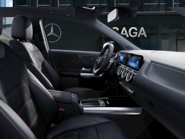 MERCEDES-BENZ GLA 180  