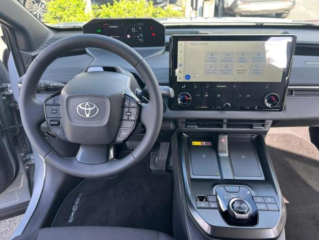 TOYOTA C-HR Design Grande Autonomie 77 kWh 224ch  