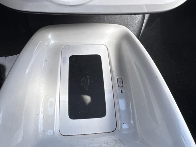 TOYOTA Prius Lounge  1.8 122 ch 