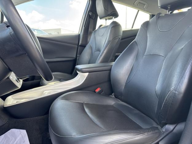 TOYOTA Prius Lounge  1.8 122 ch 