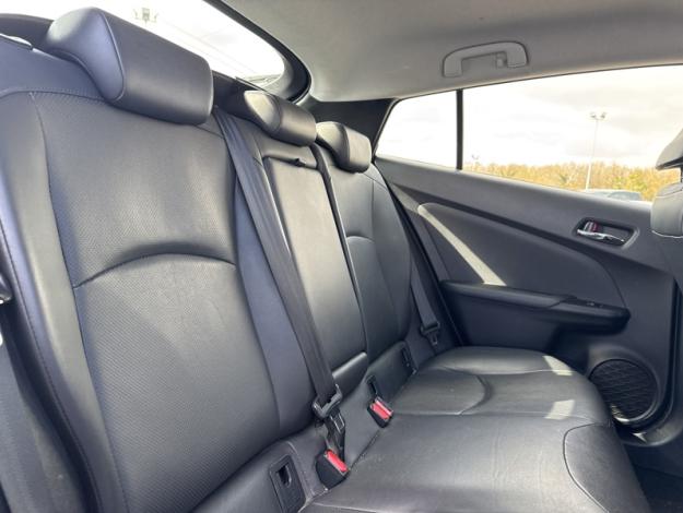 TOYOTA Prius Lounge  1.8 122 ch 