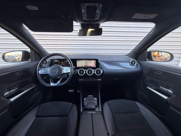 MERCEDES-BENZ GLA 200 d AMG Line  