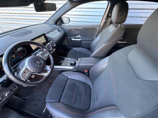 MERCEDES-BENZ GLA 200 d AMG Line  
