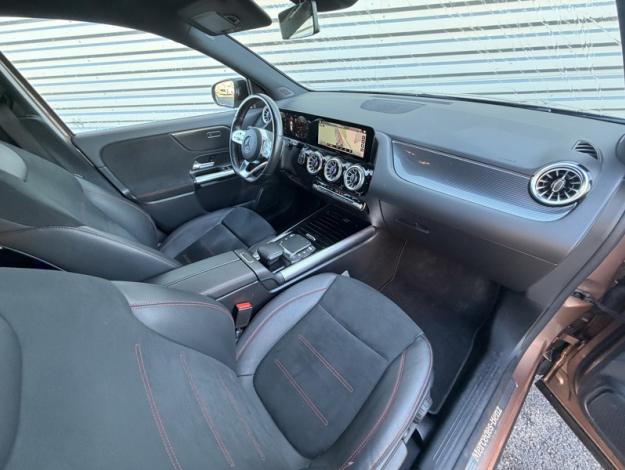 MERCEDES-BENZ GLA 200 d AMG Line  