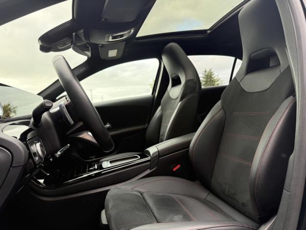 MERCEDES-BENZ Classe A 250 e Hybrid EQ AMG Line  