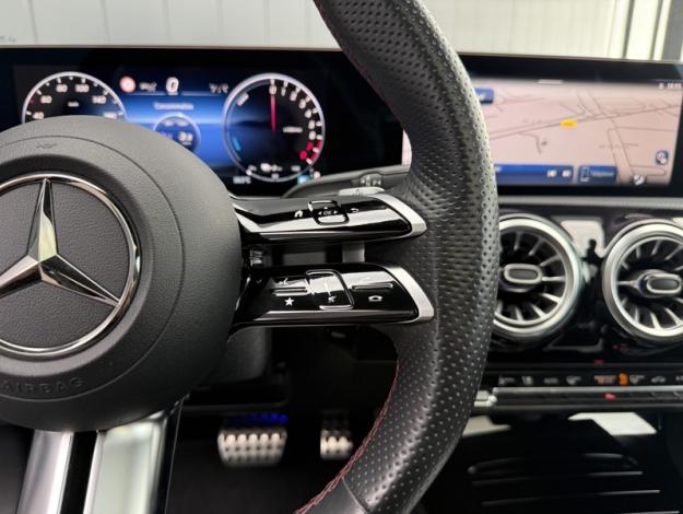 MERCEDES-BENZ Classe A 250 e Hybrid EQ AMG Line  