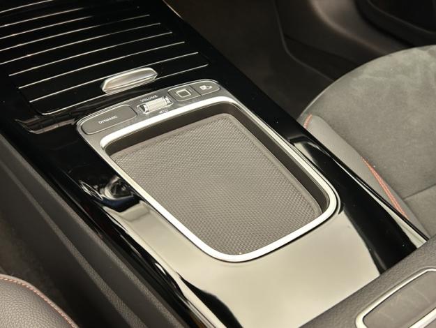 MERCEDES-BENZ Classe A 180 d AMG Line  