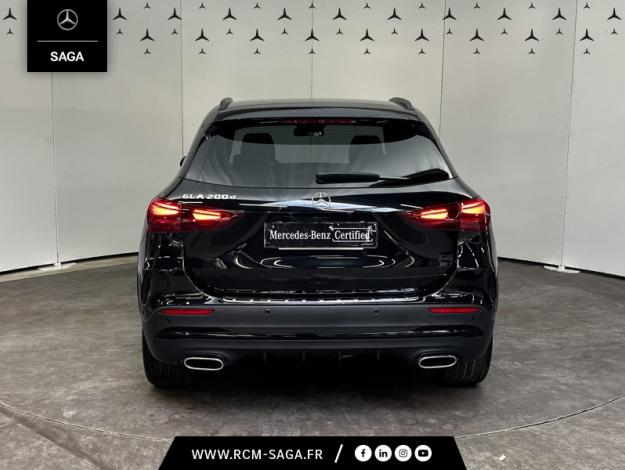 MERCEDES-BENZ GLA 200 d AMG Line  