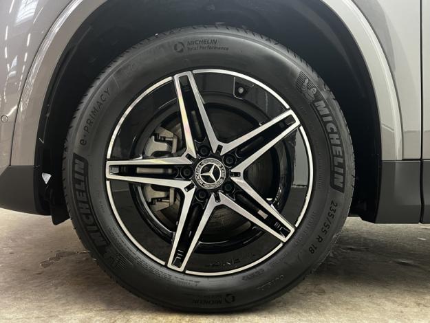 MERCEDES-BENZ EQA 250+ AMG Line  