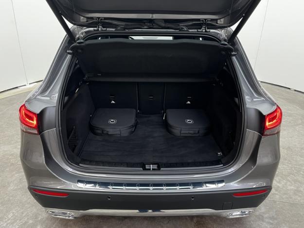 MERCEDES-BENZ GLA 250 e Business Line  