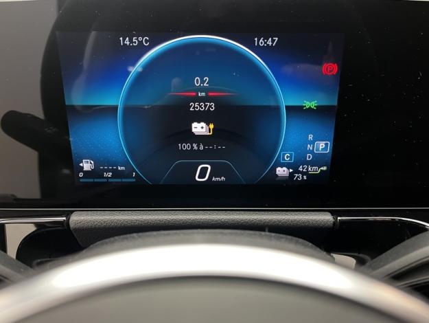 MERCEDES-BENZ GLA 250 e Business Line  