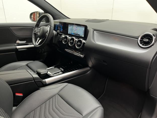 MERCEDES-BENZ GLA 250 e Business Line  