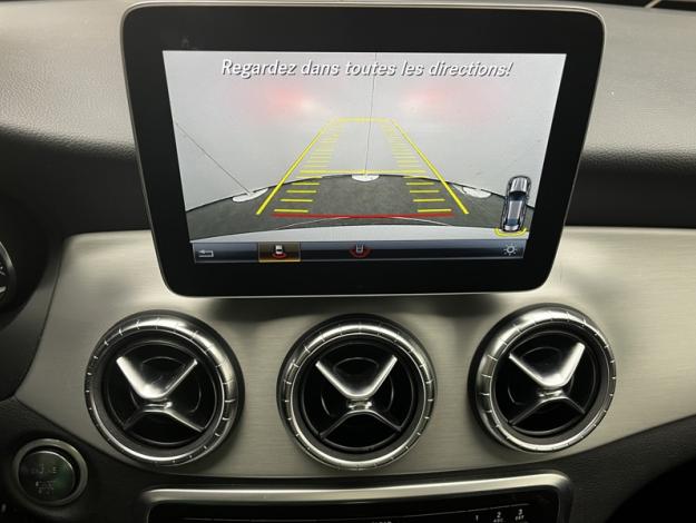 MERCEDES-BENZ CLA Coupé CLA 200 Coupé Fascination  