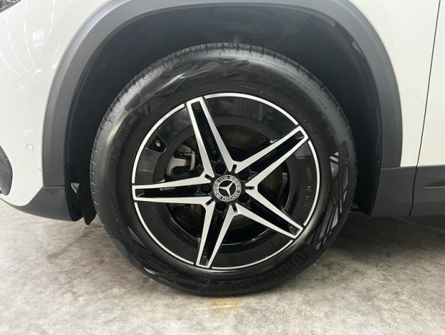 MERCEDES-BENZ EQA 250 AMG Line  