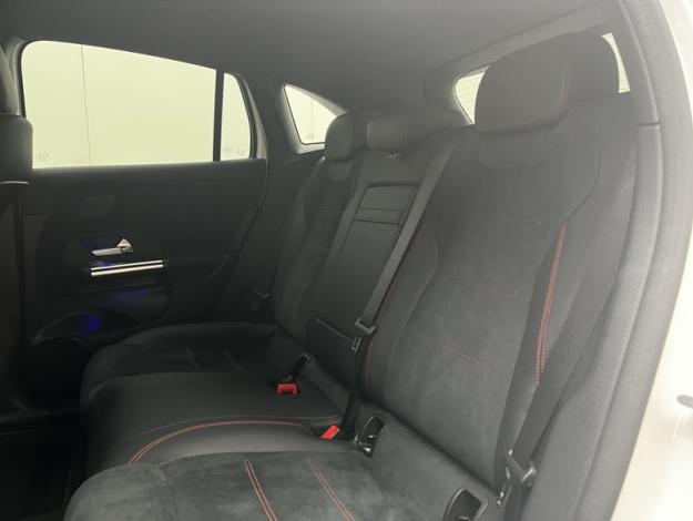 MERCEDES-BENZ EQA 250 AMG Line  