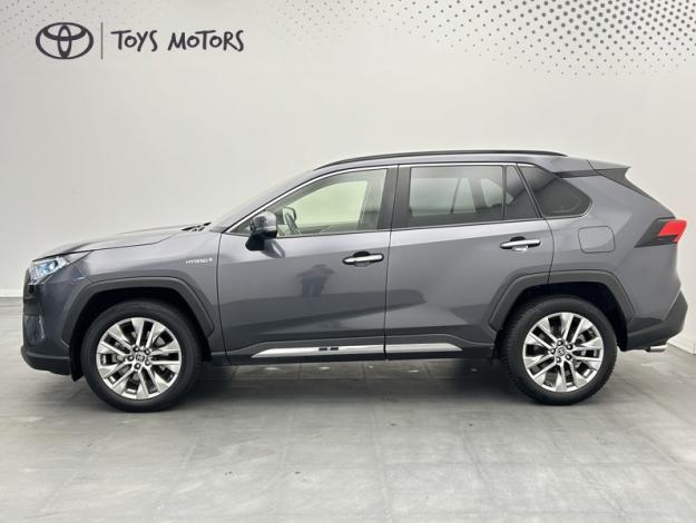 TOYOTA RAV4 2WD 218ch Lounge  