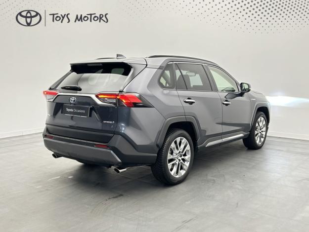 TOYOTA RAV4 2WD 218ch Lounge  