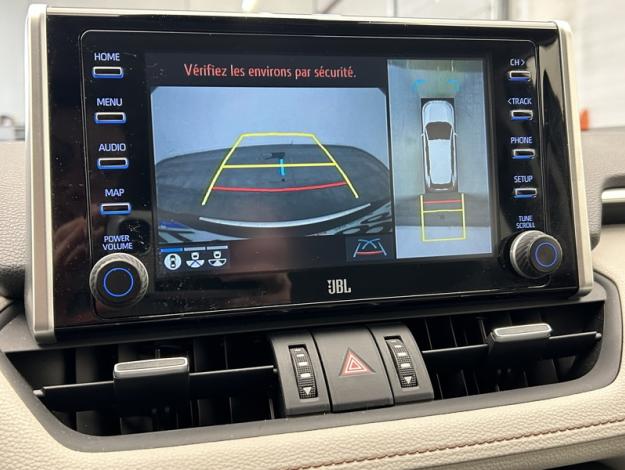 TOYOTA RAV4 2WD 218ch Lounge  