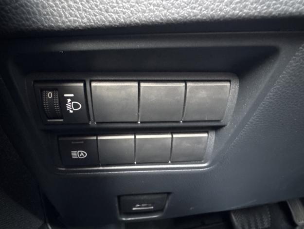 TOYOTA Yaris Hybride 116h Design  