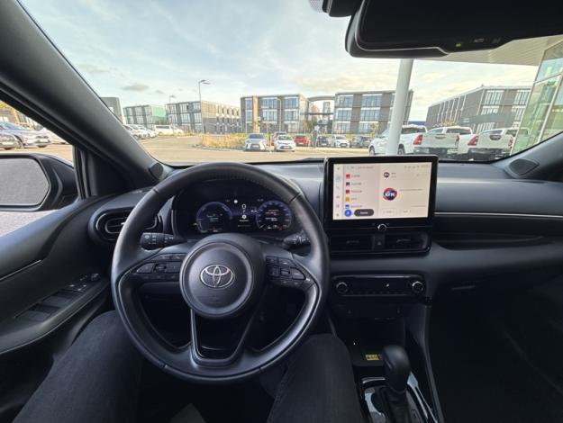 TOYOTA Yaris Hybride 116h Collection  