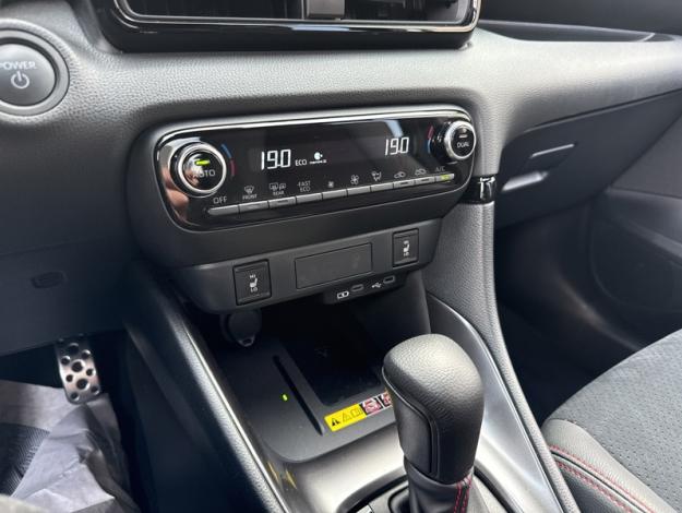 TOYOTA Yaris Hybride 130h GR SPORT  