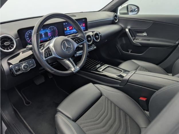 MERCEDES-BENZ Classe A 180 d Berline Business Line  