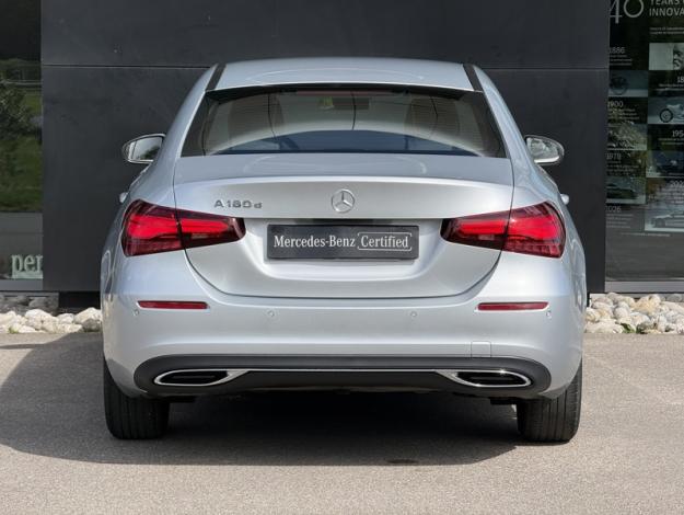 MERCEDES-BENZ Classe A 180 d Berline Business Line  
