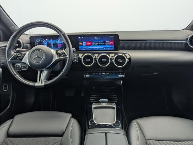 MERCEDES-BENZ Classe A 180 d Berline Business Line  