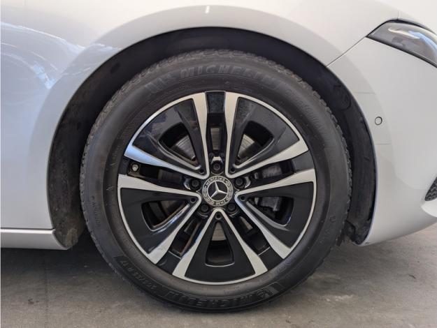 MERCEDES-BENZ Classe A 180 d Berline Business Line  