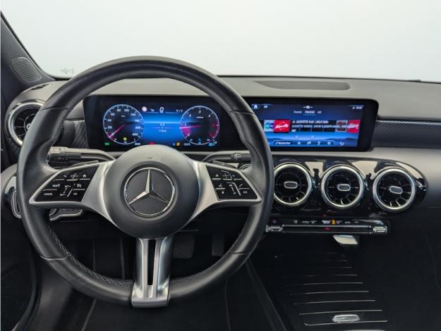 MERCEDES-BENZ Classe A 180 d Berline Business Line  