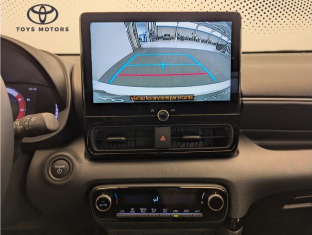 TOYOTA Yaris Hybride 116h Design Pack   