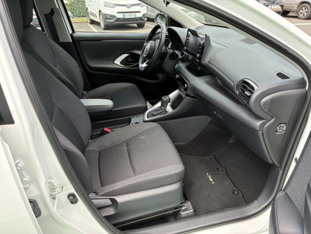 TOYOTA Yaris 1.5 HYBRID 116H DYNAMIC   
