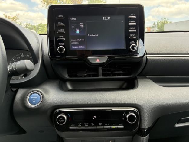 TOYOTA Yaris 1.5 HYBRID 116H DYNAMIC   