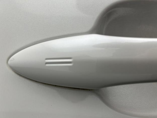 TOYOTA Yaris 116h Collection  Toit pano