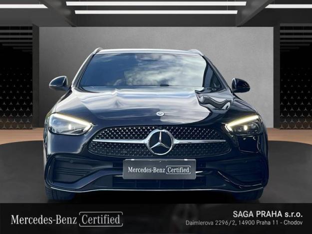 MERCEDES-BENZ Třídy C C 220d 4MATIC (8/18)