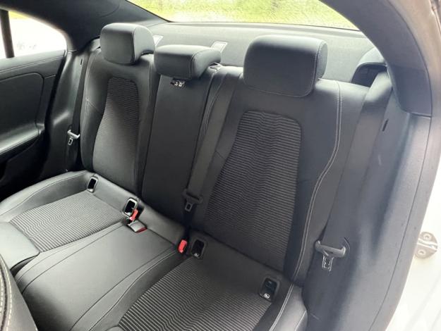 MERCEDES-BENZ CLA Coupé CLA 180 d Coupé Progressive Line  