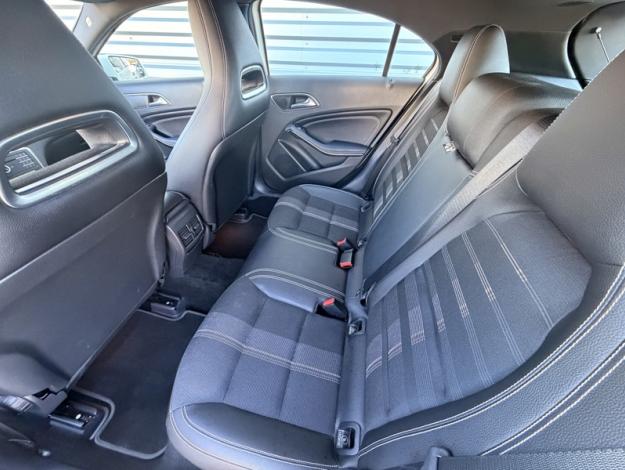 MERCEDES-BENZ Classe A A 200 d Sensation  