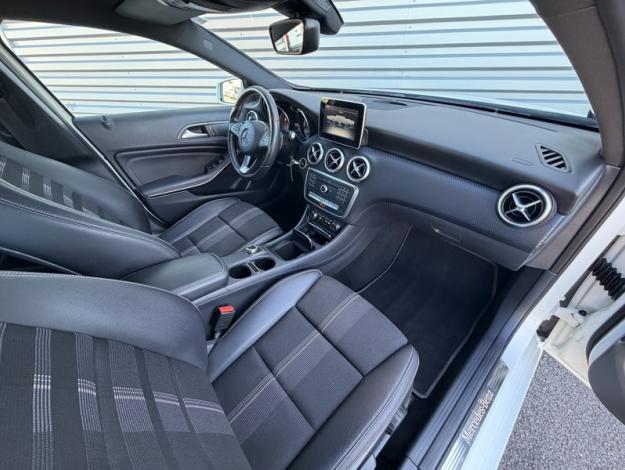 MERCEDES-BENZ Classe A A 200 d Sensation  
