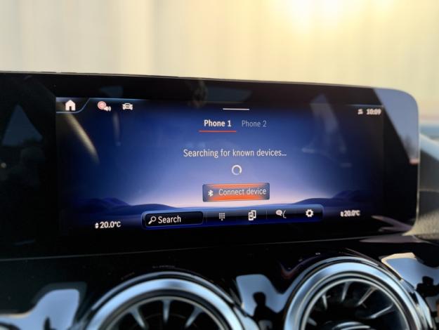 MERCEDES-BENZ EQA 250+ AMG Line  