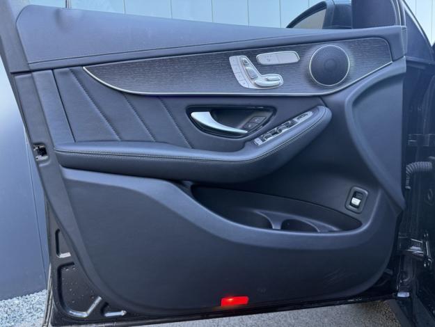 MERCEDES-BENZ GLC Coupé GLC 300de 4MATIC Coupé AMG Line  Classe GLC CP/253 GLC 300de 4MATIC CoupÚ AMG Line