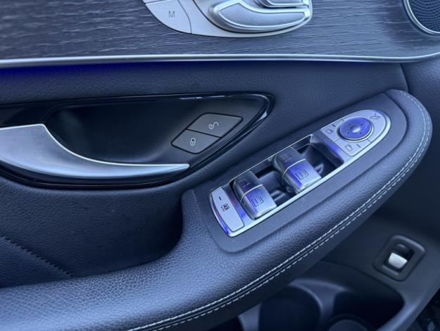 MERCEDES-BENZ GLC Coupé GLC 300de 4MATIC Coupé AMG Line  Classe GLC CP/253 GLC 300de 4MATIC CoupÚ AMG Line