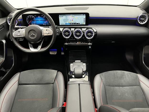 MERCEDES-BENZ Classe A 200 d AMG Line  