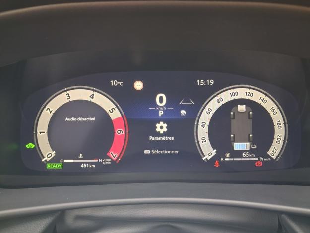 TOYOTA C-HR Hybride 2WD Design   