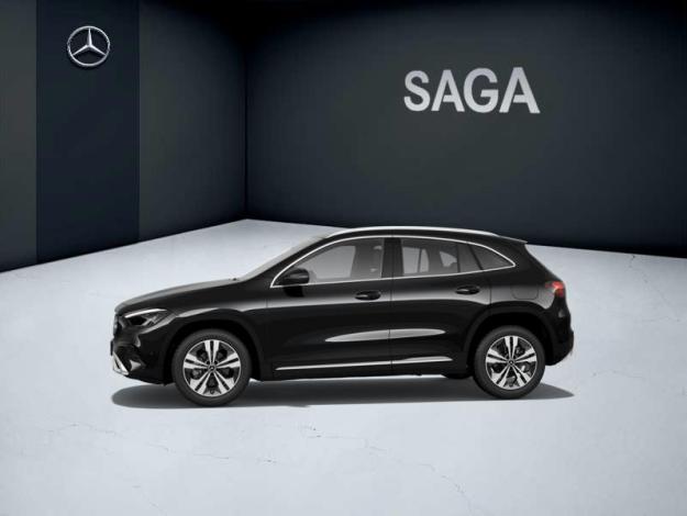 MERCEDES-BENZ GLA 180 Cyber Edition  