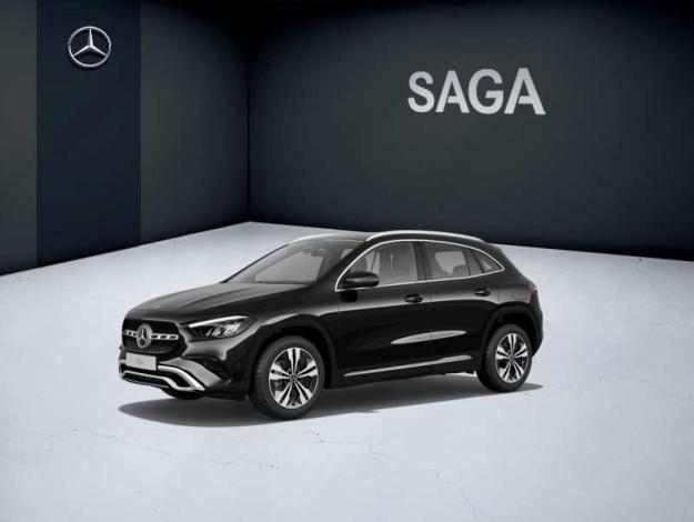 MERCEDES-BENZ GLA 180 Cyber Edition  