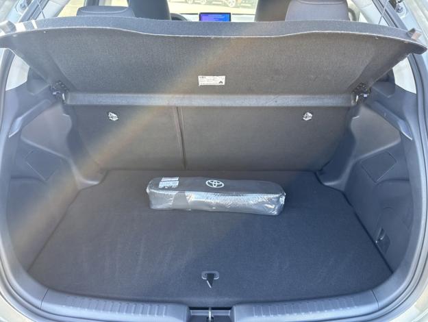 TOYOTA Yaris Hybride 116h Design  