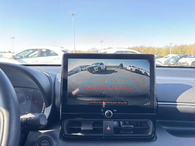 TOYOTA Yaris Hybride 116h Design  