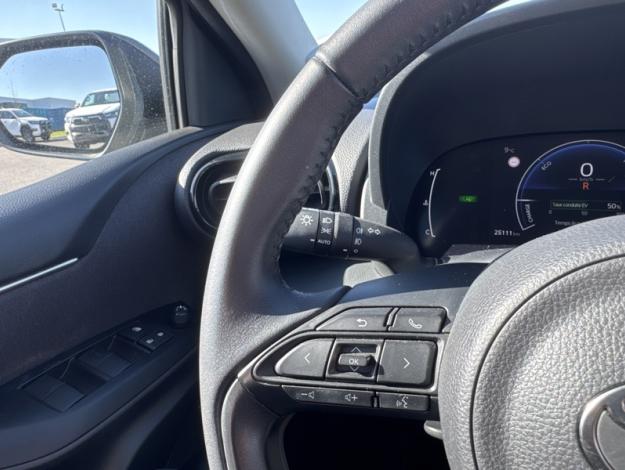 TOYOTA Yaris Hybride 116h Design  