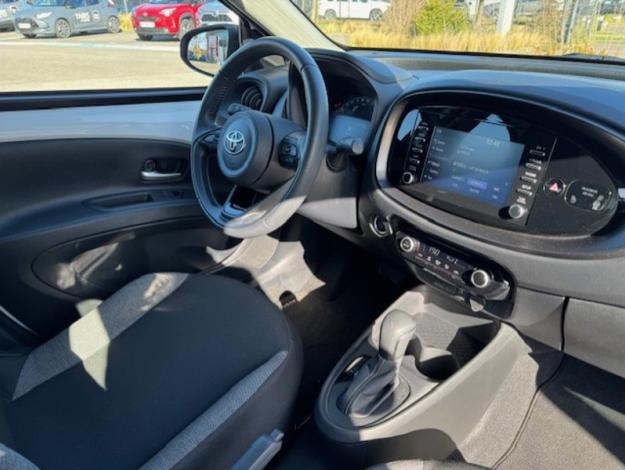 TOYOTA Aygo X 1.0 VVT-i 72 Dynamic CVT  